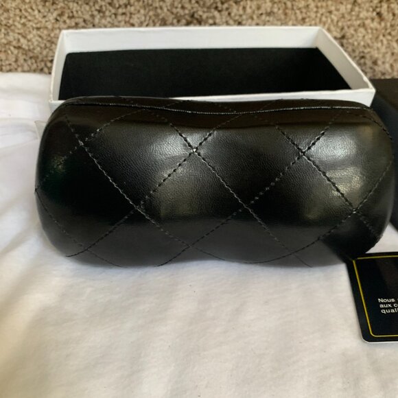 Chanel Black Clamshell Sunglasses Case With Storage Box. - Picture 5 of 12